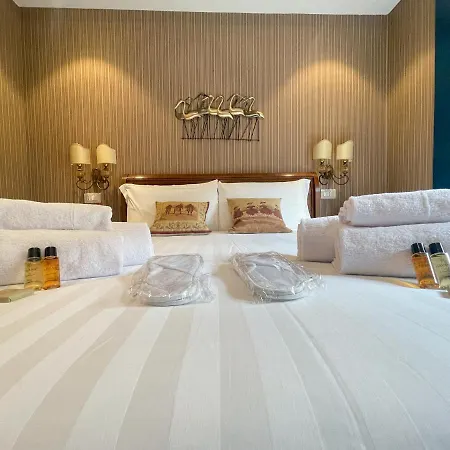 Hermitage Suites-3